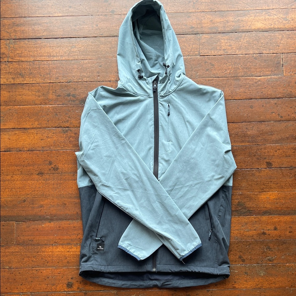 Rip Curl Two-Toned Weatherproof Jacket. Mens Large.